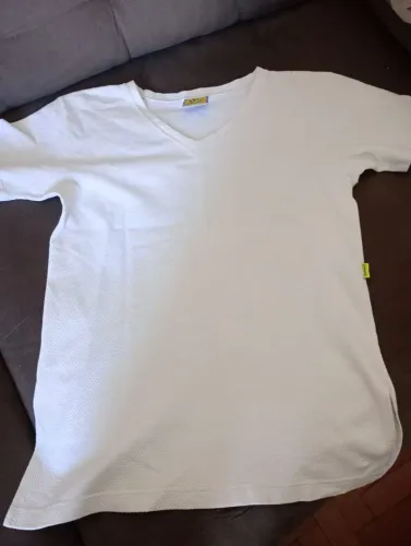 Linda Blusa Branca Feminina - Tamanho M