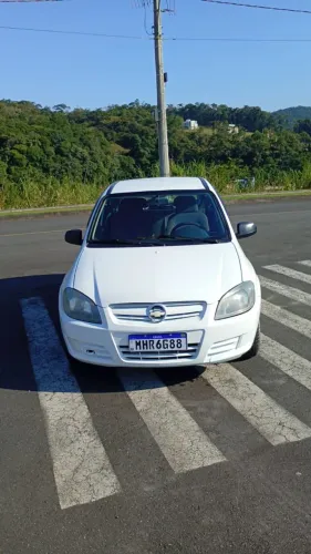 Chevrolet Celta Life/ LS 1.0 MPFI 8V Flexpower 3P 2011