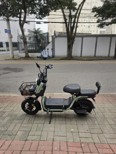 Moto elétrica
