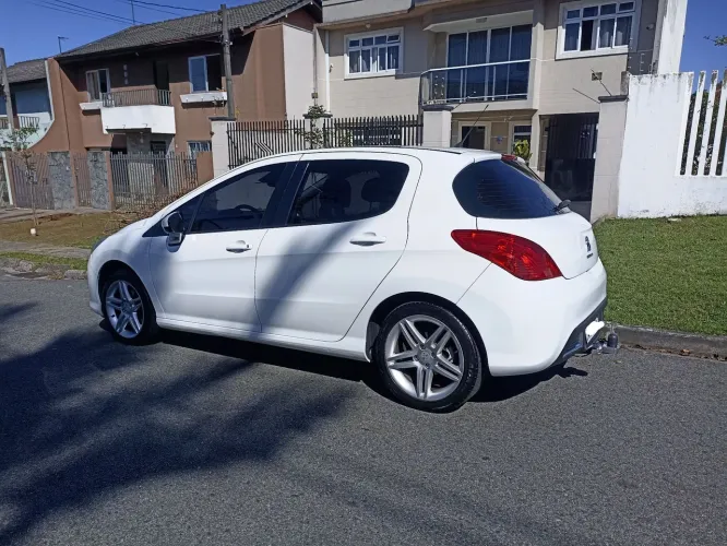 Peugeot 308 Allure 2.0 Flex 16V 5P Aut. 2014