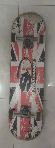 Skate Completo Bom Estado Para Iniciante / Uso Diário