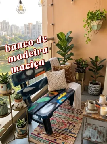 Banco de madeira maciça pode ficar no tempo
