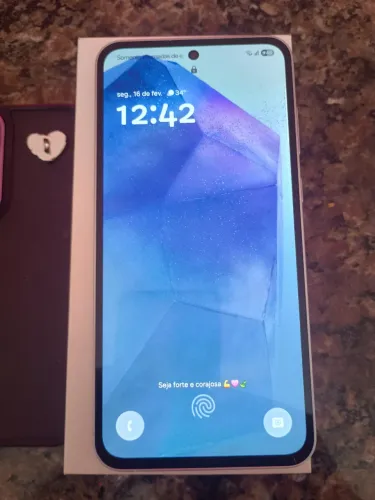Vendo Samsung A55 aparelho semi novo.
