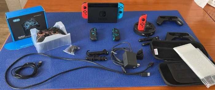 Nintendo switch 1 em ótimo estado com diversos suportes e equipamentos
