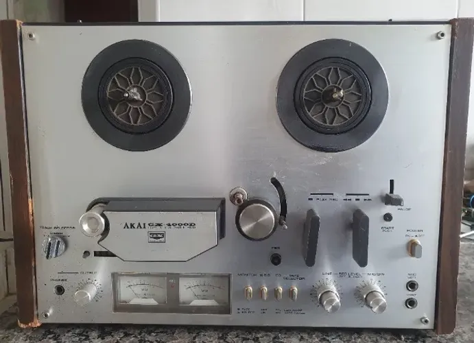 Gravador de rolo AKAI GX4000D