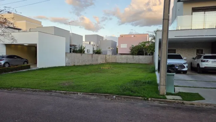Terreno à Venda no Belvedere Cuiabá - 375 m² ao Lado da APP e com Projeto Aprovado