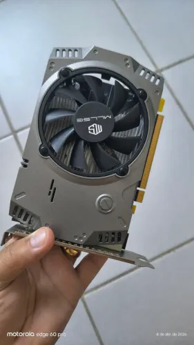 Vendo placa de Video RX 550 **LEIA O ANÚNCIO**