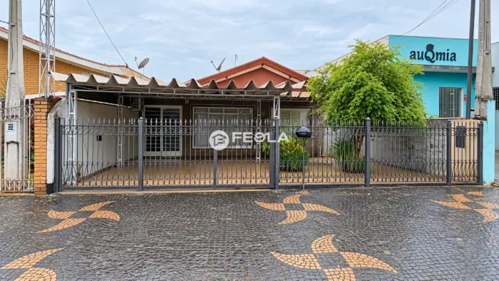 Casa à venda em Nova Odessa, Jardim Santa Rosa, com 2 quartos, com 131.77 m²