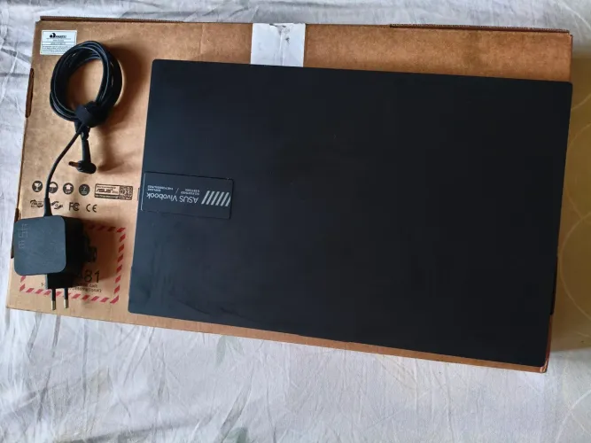 Notebook ASUS VivoBook Go 15 em perfeito estado pouquissimo usado (leia descrição)