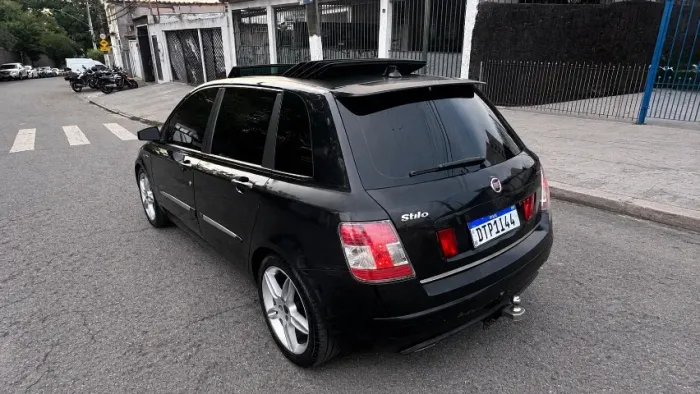 Fiat Stilo Dualogic 1.8 Sporting Flex 8V 5P 2008