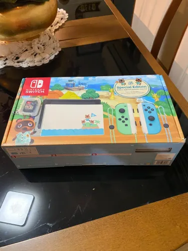 ? Nintendo Switch Animal Crossing + Mario Kart 8 + SD 16GB | Com Caixa!