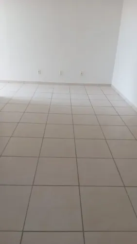 Apartamento 3 quartos c/ suíte em Pirapora