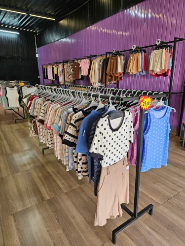 Blusinha feminina, 29 reais qualquer uma