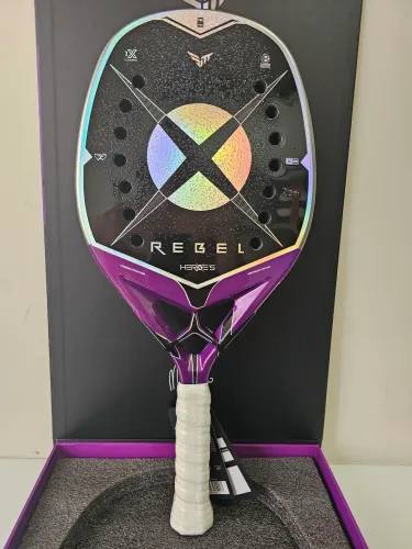 Raquete heroes rebel 2026 e limitada