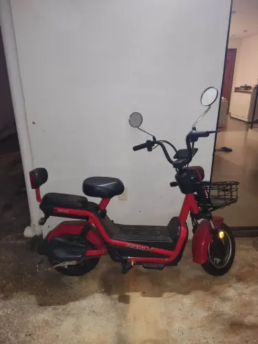Scooter Shineray pt-1 23km rodados