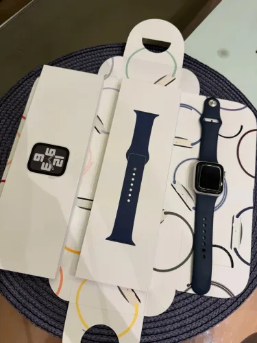 Apple Watch SE 40mm Prata