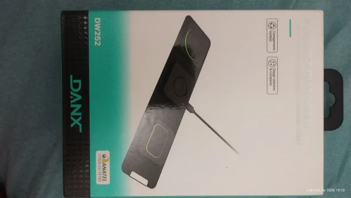 POKET CHARGE CARREGADOR 3 X 1 NOVO LACRADO
