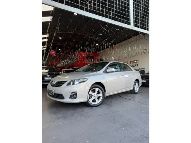 Toyota Corolla GLI 1.8 Flex 16V Aut. 2013
