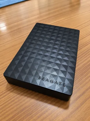 Hd Externo 4tb Seagate Expansion Portátil Usb 3.0 Para Pc E Jogos Ps4 Ps5 Xbox Etc