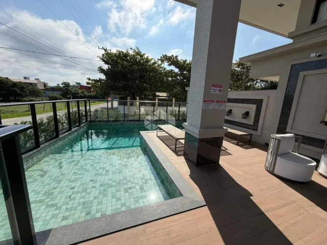 Cobertura com duas suites no Canto Grande em Bombinhas SC