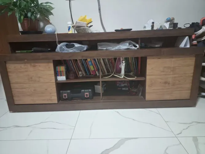 Rack de sala 1,80 de largura com rodízios