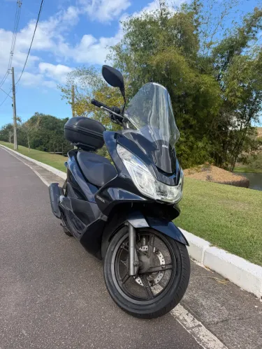 Moto HONDA PCX