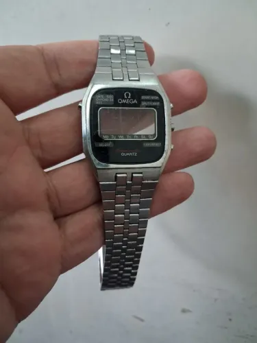 Caixa e pulseira relógio omega