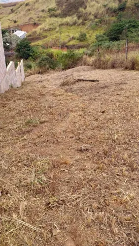 Vende-se terreno no bairro Terras Altas
