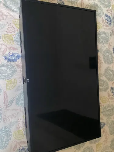 TV LG SMART 43 - retirada de peças