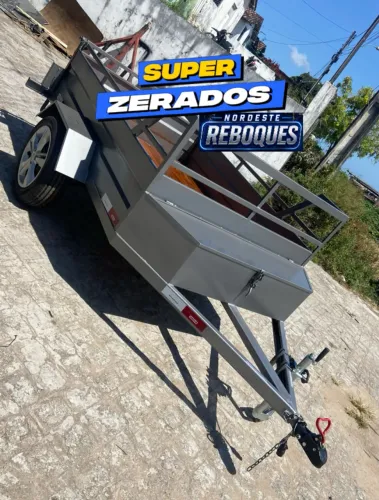 REBOQUE FAZENDINHA EM CHAPA 