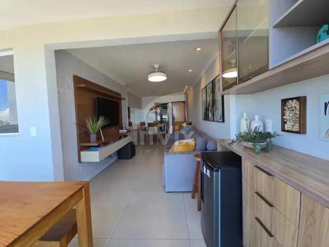 Um apartamento 3Q completo, iluminado e pronto para te receber na Enseada do Suá!