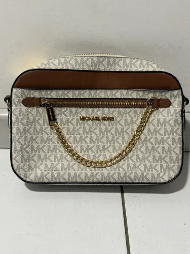 Bolsa Michael Kors nova 