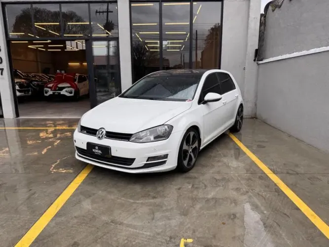 Volkswagen Golf Highline 1.4 TSI 140cv Aut. 2014