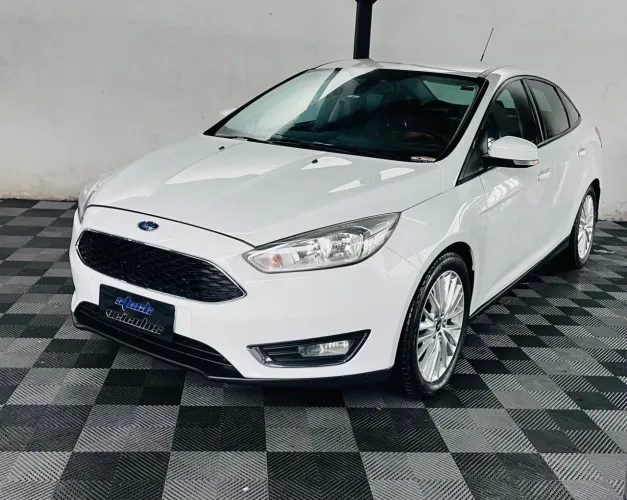 Ford Focus Fastback Se/se Plus 2.0 Flex Aut. 2016