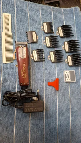Máquina de cortar cabelo wahl magic clip cordless