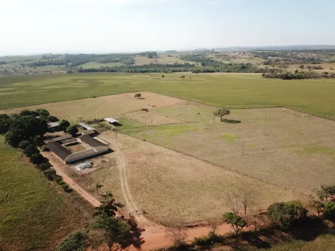Fazenda/Sítio/Chácara para venda