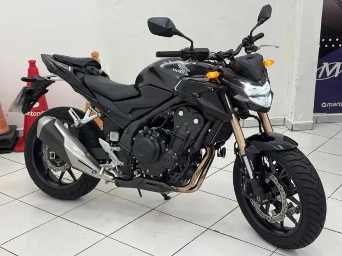 HONDA CB 500F 2023