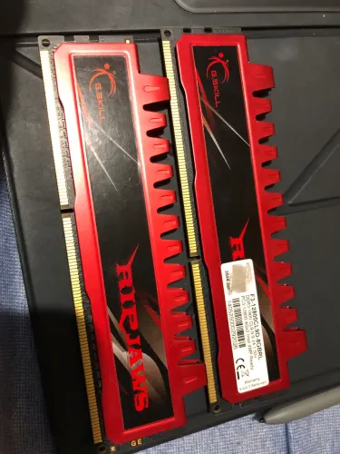 Memória RAM G-Skill DDR3 4gb