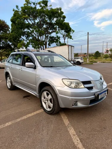 Mitsubishi Airtrek 2.4 16V 163cv/ 136cv 4X4 5P Aut. 2008