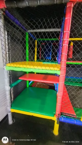 Manutenção de brinquedos