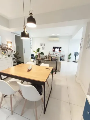 Apartamento para Venda em Rio de Janeiro, Centro, 2 dormitórios, 1 suíte, 2 banheiros