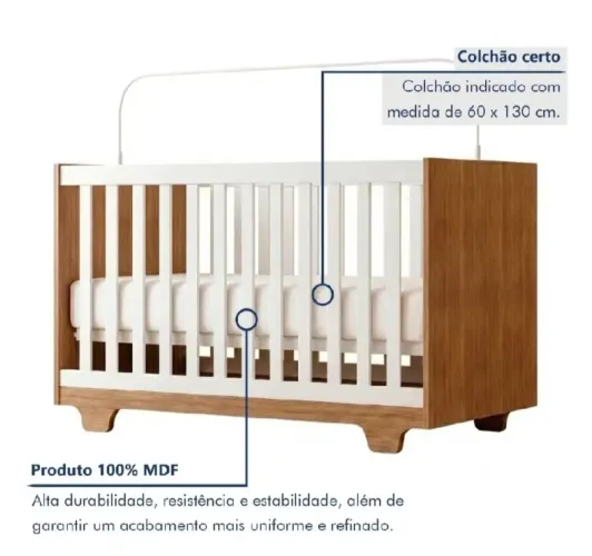 Berço com colchão, lençol e mosquiteiro. 