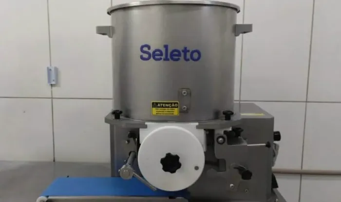 Formadora de hambúrguer Seleto CE2100