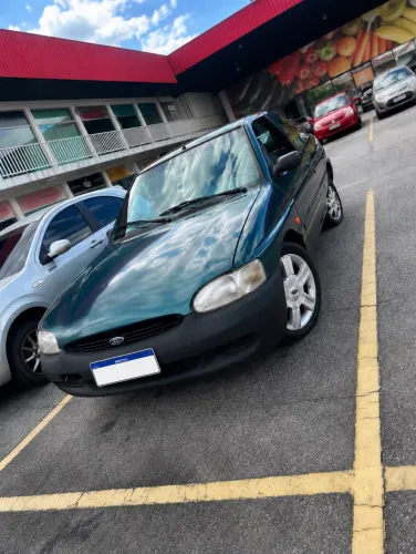 Ford Escort GL 1.8i 16V 3P 1998