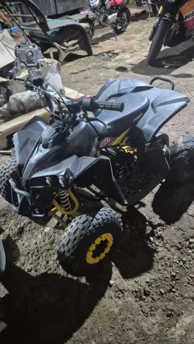 Quadriciclo mini
