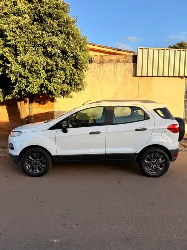 Ford Ecosport Freestyle 1.6 16V Flex 5P 2014