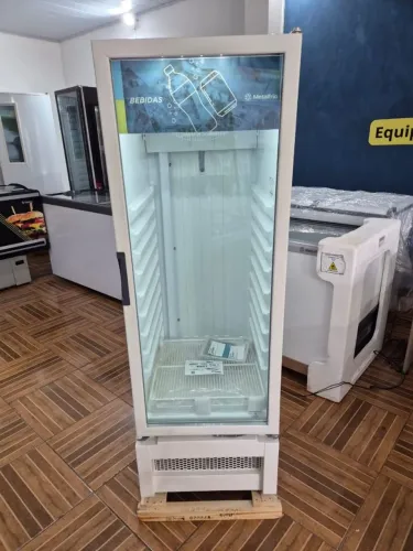 Expositor Metalfrio slim Nova