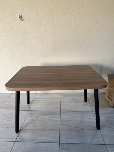 MESA 4 lugares
