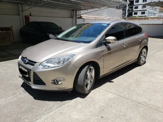 Ford Focus 2.0 16v/se/se Plus Flex 5P Aut. 2014