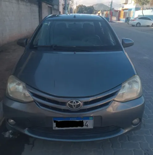 Toyota Etios XS Sedan 1.5 Flex 16V 4P Mec. 2014